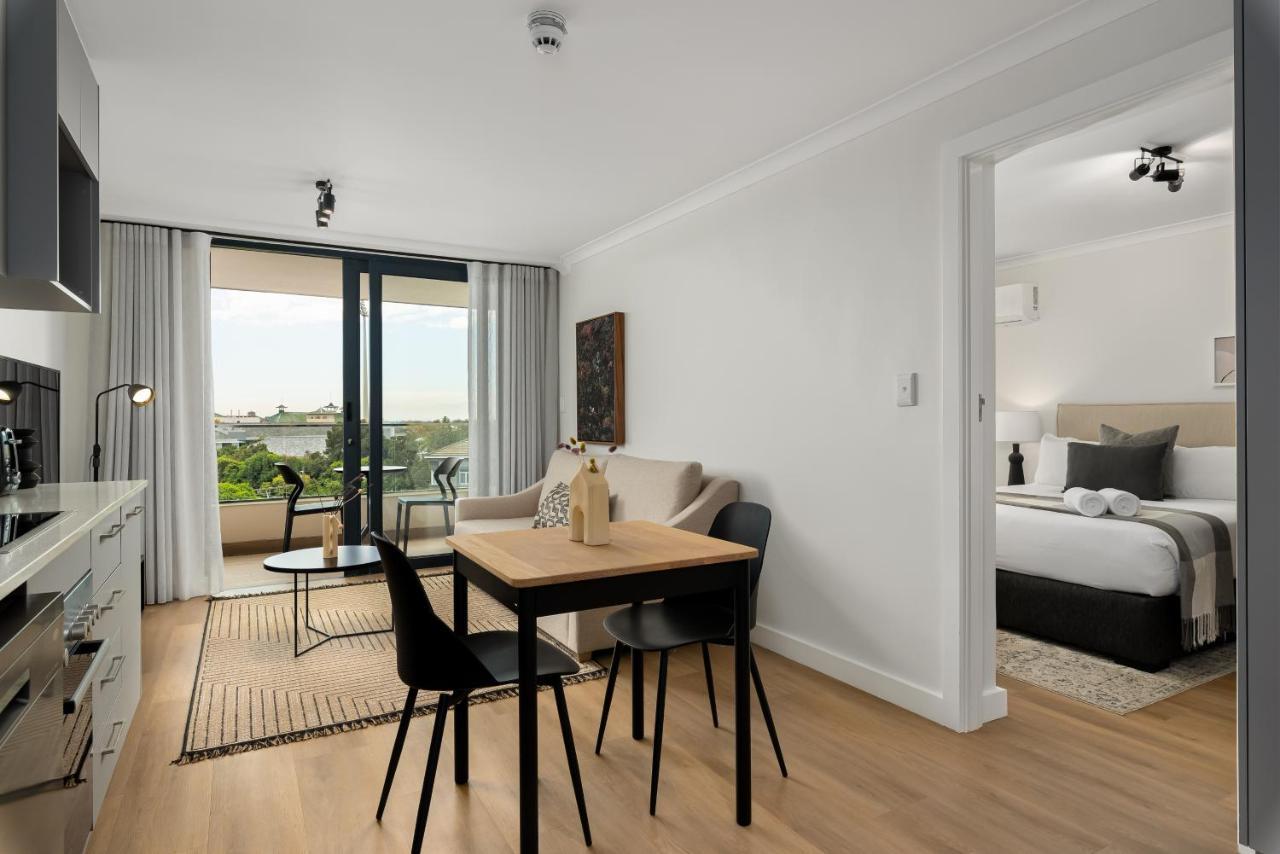 Newlands Peak Aparthotel By Totalstay Kapstaden Exteriör bild