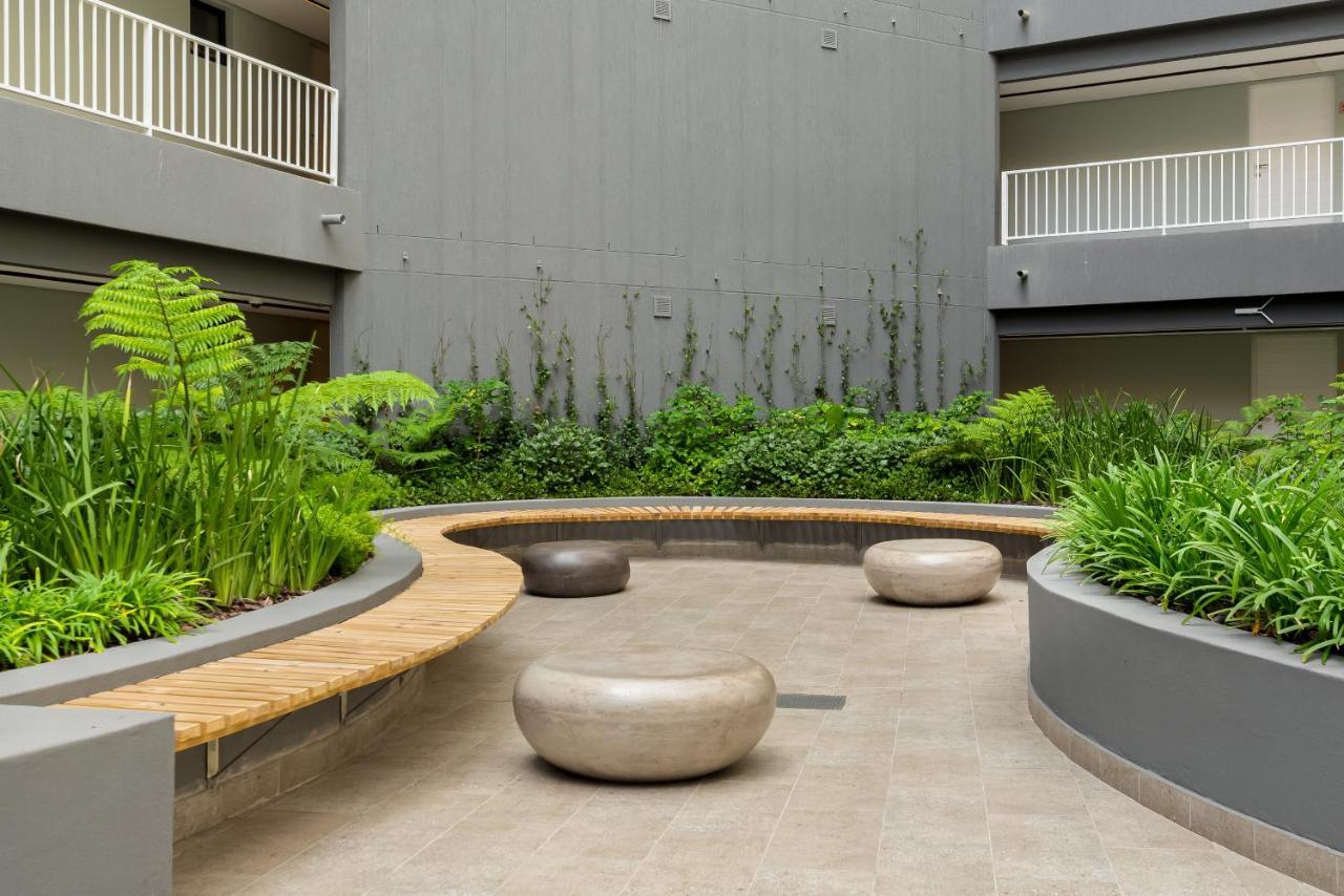 Newlands Peak Aparthotel By Totalstay Kapstaden Exteriör bild