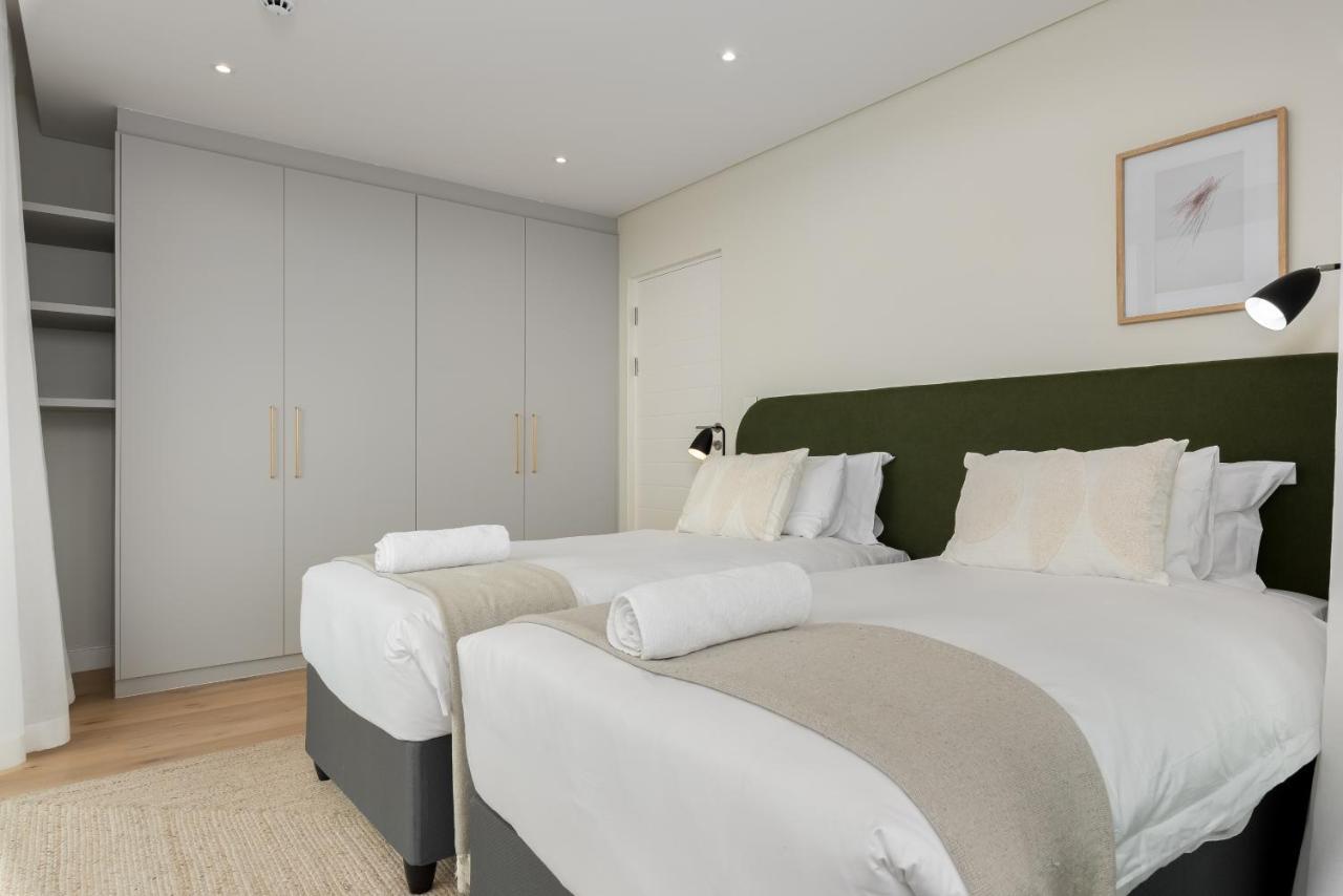Newlands Peak Aparthotel By Totalstay Kapstaden Exteriör bild