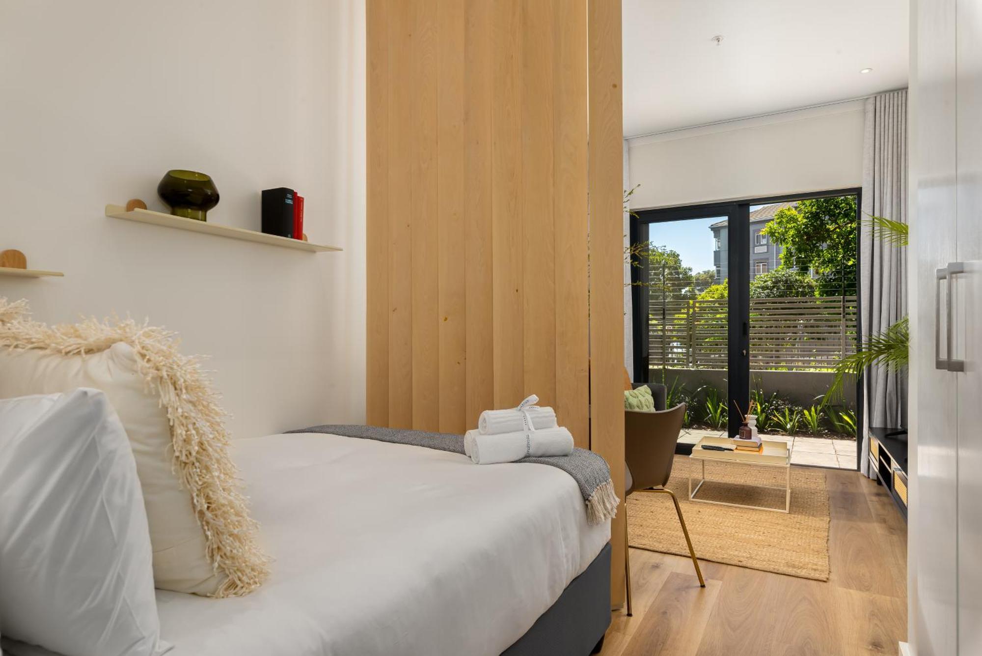 Newlands Peak Aparthotel By Totalstay Kapstaden Exteriör bild